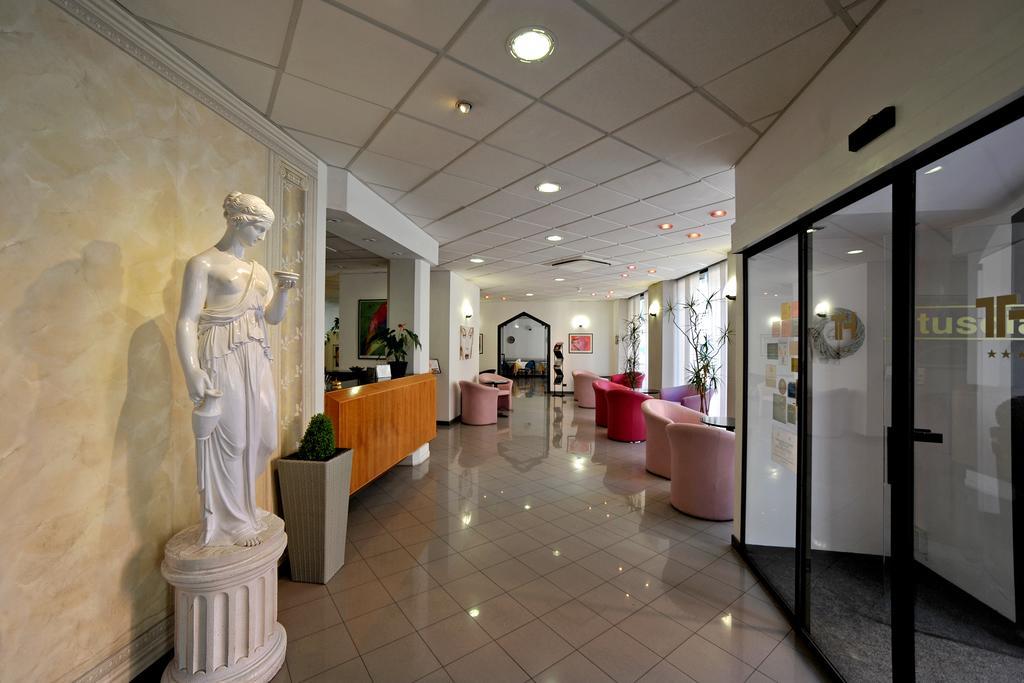 Tuscia Hotel Витербо Экстерьер фото